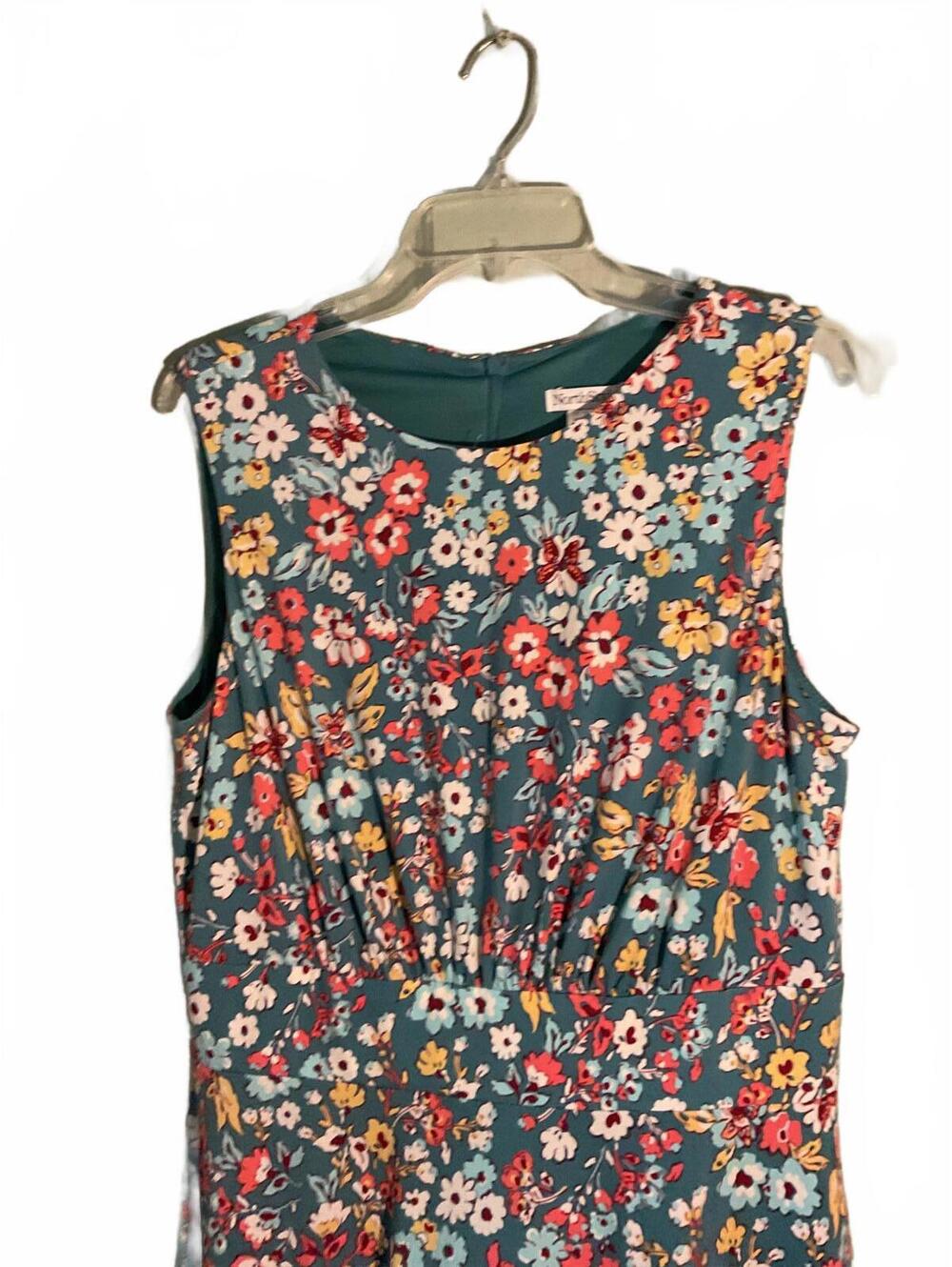 North style Beautiful Floral Print Summer Dress with Pleated Bodice Size 12 - Picture 5 of 9